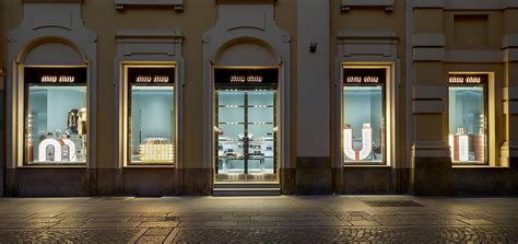 Miu Miu Torino, perfume and cosmetics shop, Torino, Via.